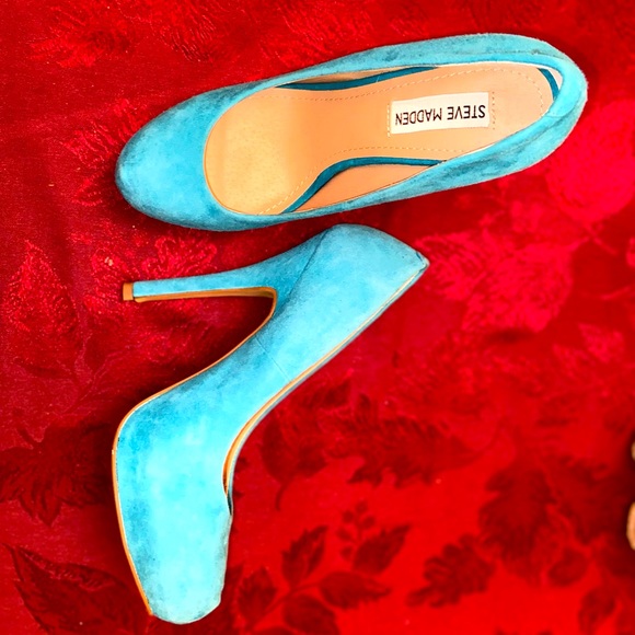 Steve Madden Suede Blue Round Toe Platform Heels - Picture 1 of 4